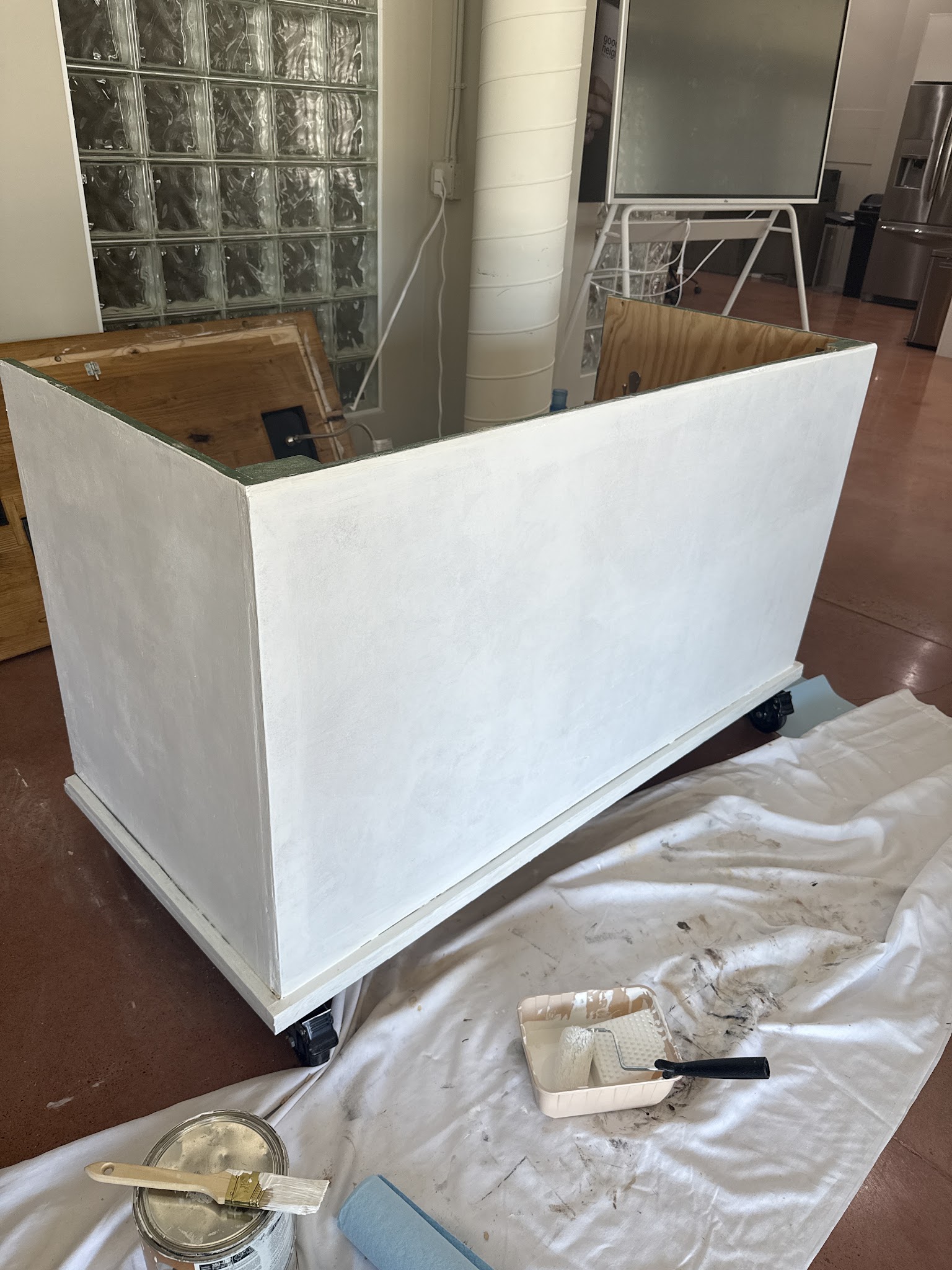Good Neighbor Coffee cart before transformation